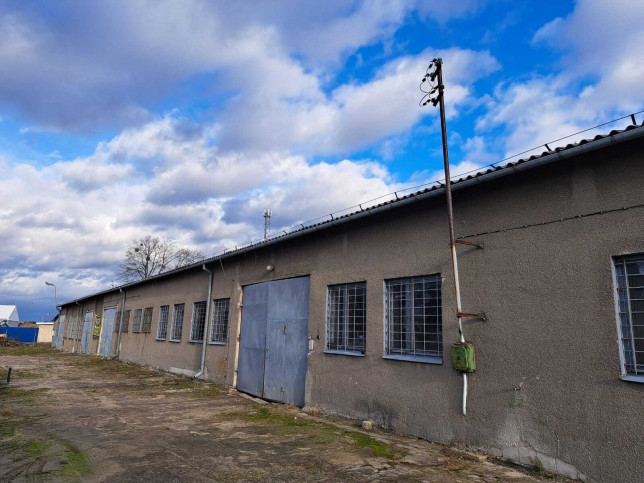 Magazyn Sprzedaż Łaziska 36