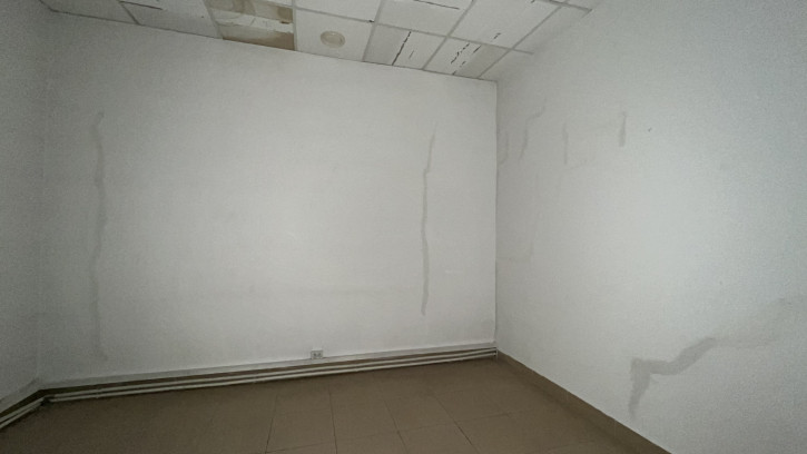 Lokal Sprzedaż Zwoleń pl.&nbsp;Kochanowskiego 8