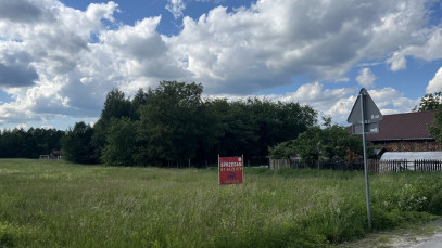 Działka Sprzedaż Uściąż